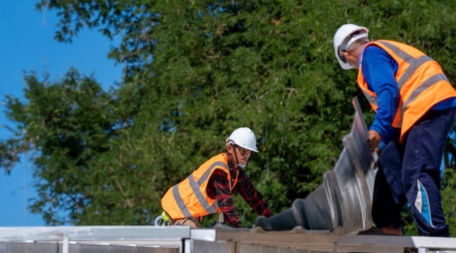 Roof maintenance in Lufkin, TX
